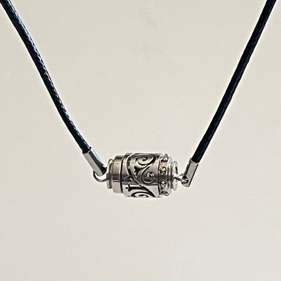 Diffuser Cylinder Necklace